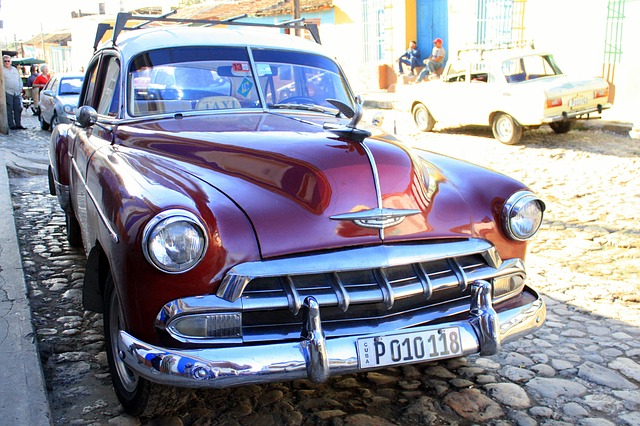 Image of Cuban Car